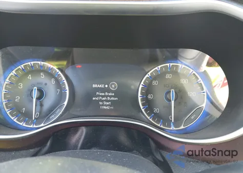 2017 Chrysler Pacifica Limited from USA, damaged, VIN 2C4RC1GG4HR753555